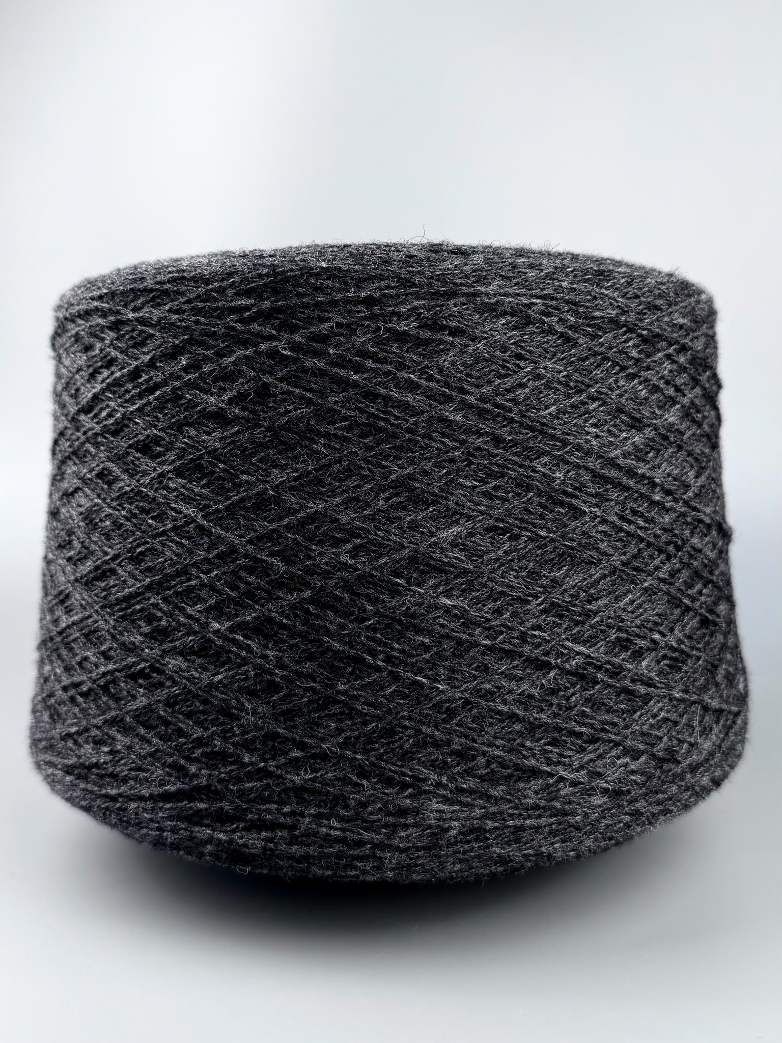 Knoll Yarns Art. Supersoft Nm 11.5/2 – 100% Laine Shetland Col. Oxford SS130 photo 2